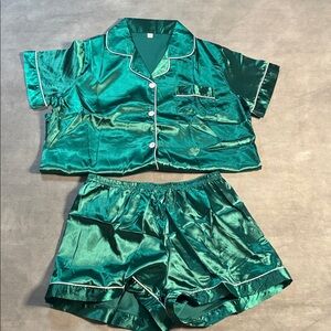 Unbranded Emerald Green Pajama Set Womens Medium